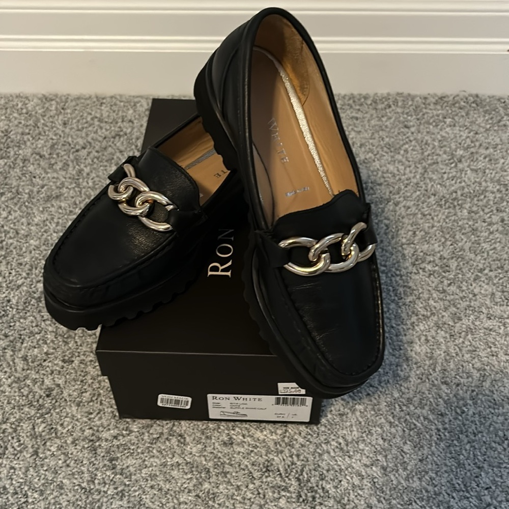 NEW —RON WHITE Black Leather Loafers, made in Italy